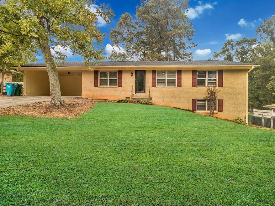 5783 Forrest Rd, Stone Mountain, GA 30087 - photo 1