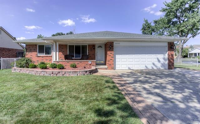 9895 sil street (21).jpg