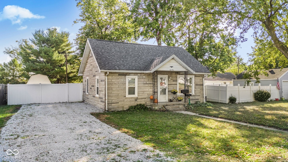 Large driveway accommodates 3+ cars. New gravel 9/2025.