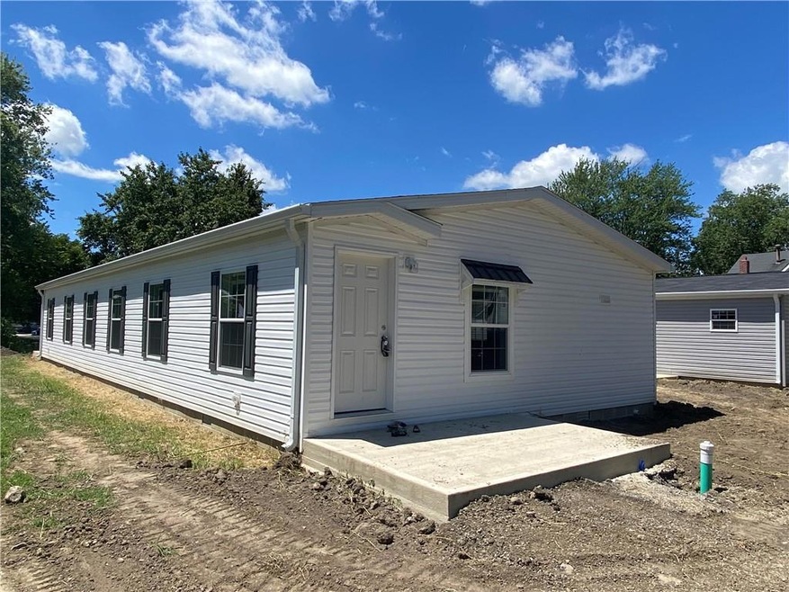 306 Elm Ave unit 306-A, Sheridan, IN 46069 - photo 1