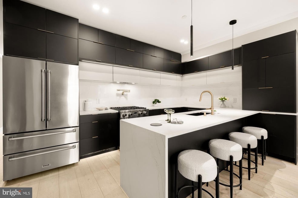 Sold $580,000