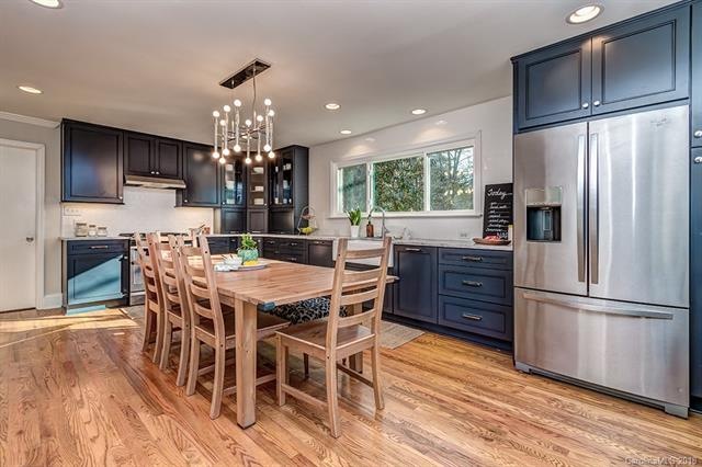 Instagram Glam! This remodeled kitchen is made for