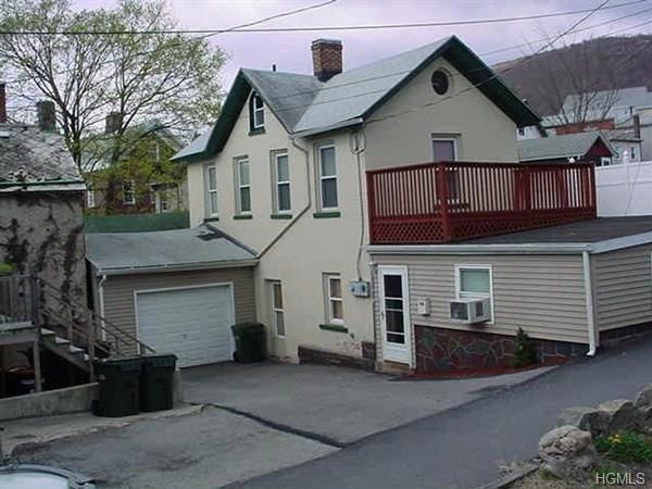 9 Tobins Ln, Highland Falls, NY 10928 - photo 1