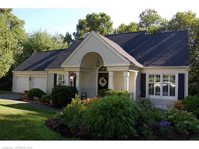 21 Kimberwick Ct, Middlebury, CT 06762 - photo 1