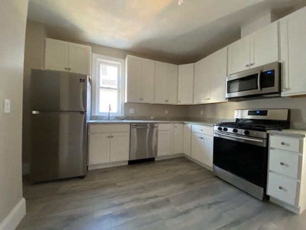 63 Falcon St unit 2R, Boston, MA 02128 - photo 1
