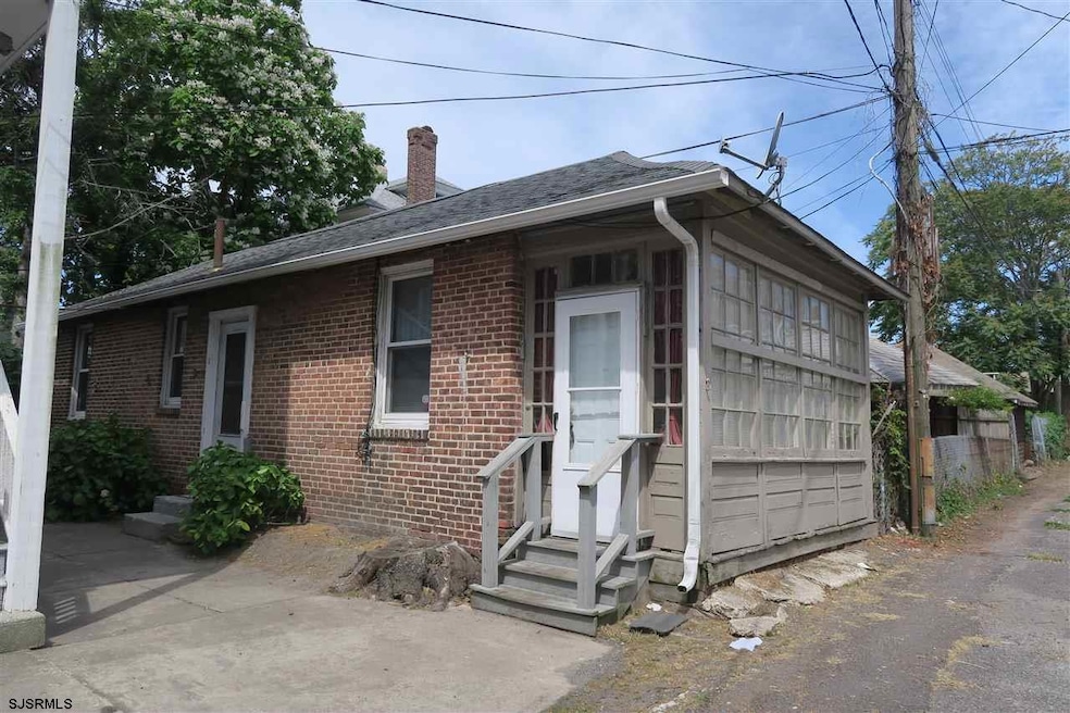 For Rent $1,400/month