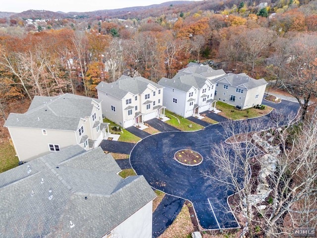 20 Mountain Ave unit 10, Wanaque, NJ 07465 - photo 1