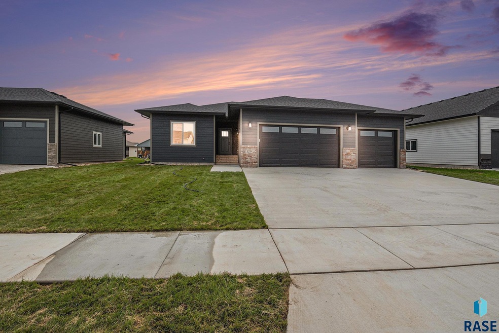 Sold $359,900