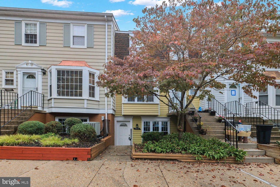 1493 Lowell Ct unit 1493, Crofton, MD 21114 - photo 1