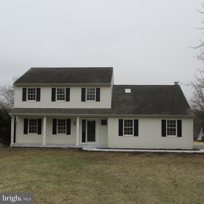 116 Goldfinch Ln, Honey Brook, PA 19344 - photo 1
