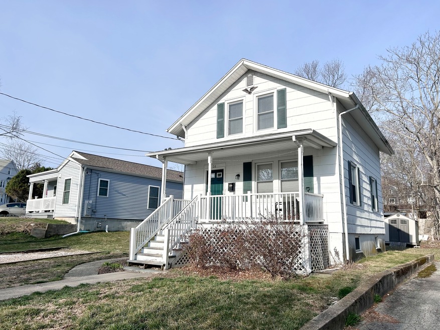 26 Crescent St, New London, CT 06320 - photo 1