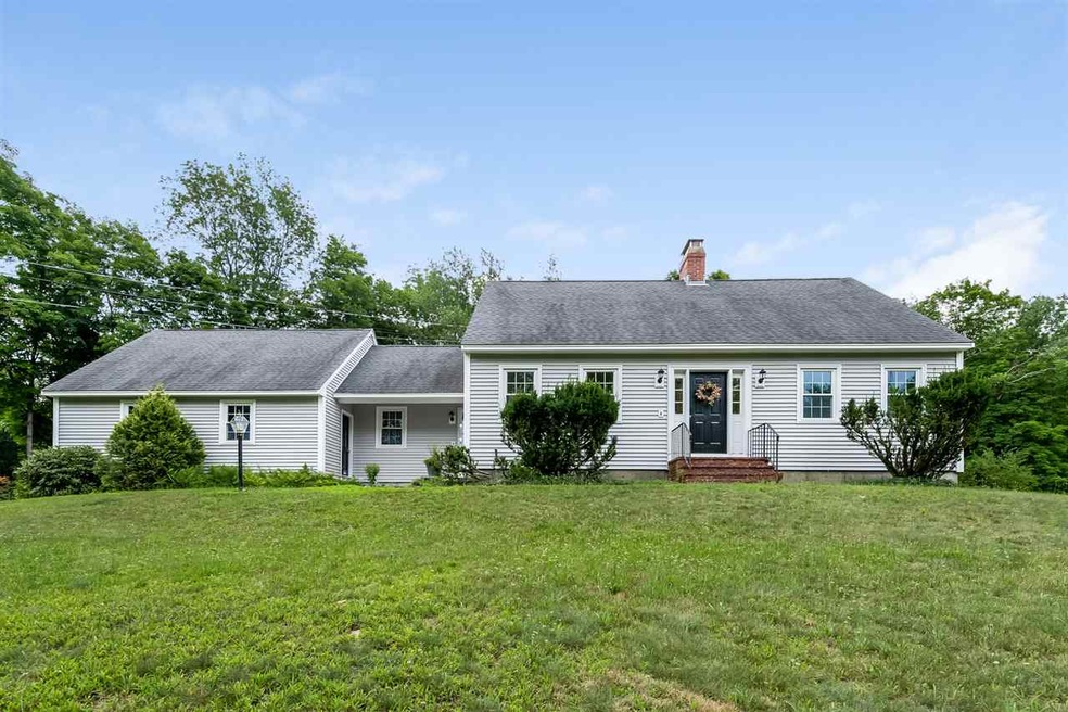 37 Litchfield Rd, Londonderry, NH 03053 - photo 1