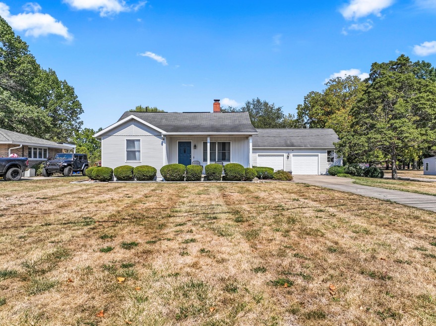 1740 Parsons Lane