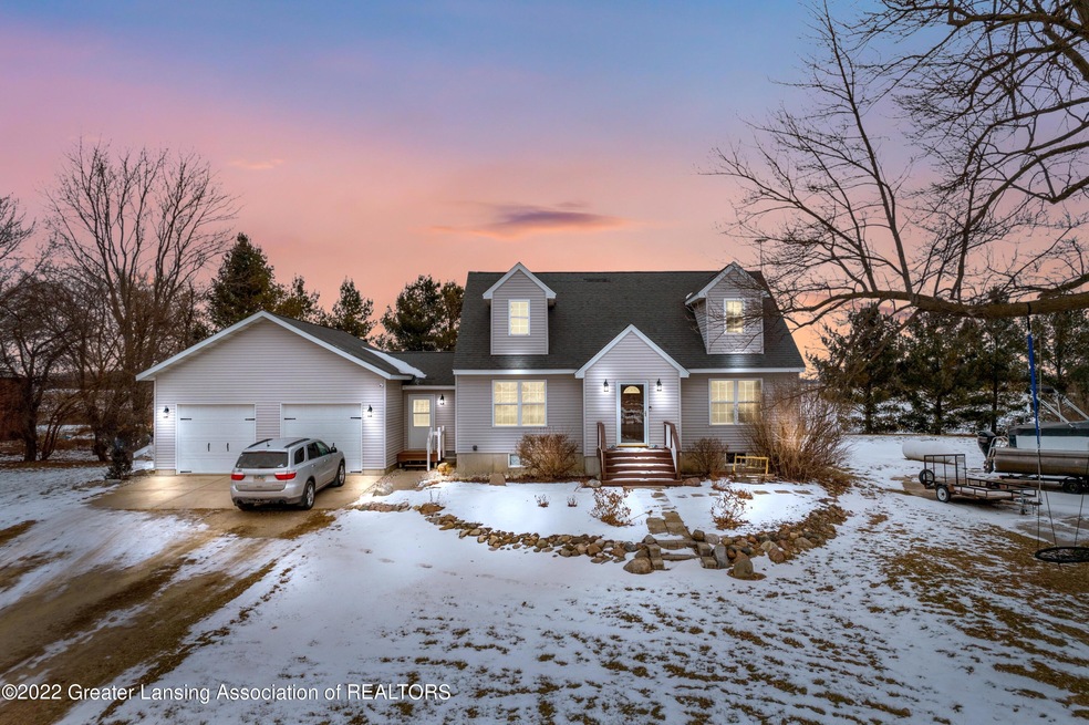 2369 E McGregor Rd Saint Louis MI-101