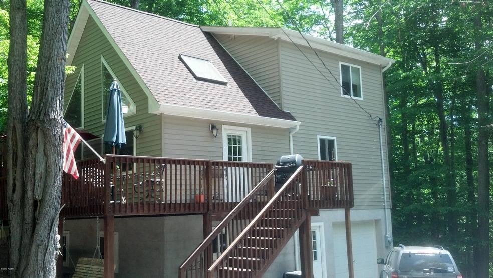 60 Red Hawk Dr, Lake Ariel, PA 18436 - photo 1