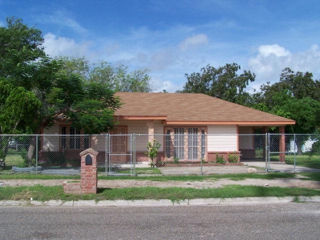 201 N Cypress St, Pharr, TX 78577 - photo 1