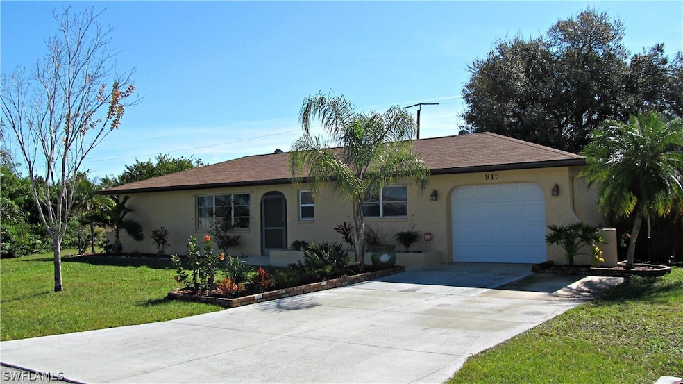 915 Fairfax Terrace NW, Port Charlotte, FL 33948 - photo 1