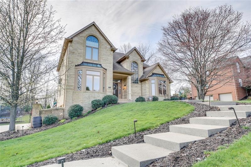 Welcome to 2501 Matterhorn Drive in Franklin Park'