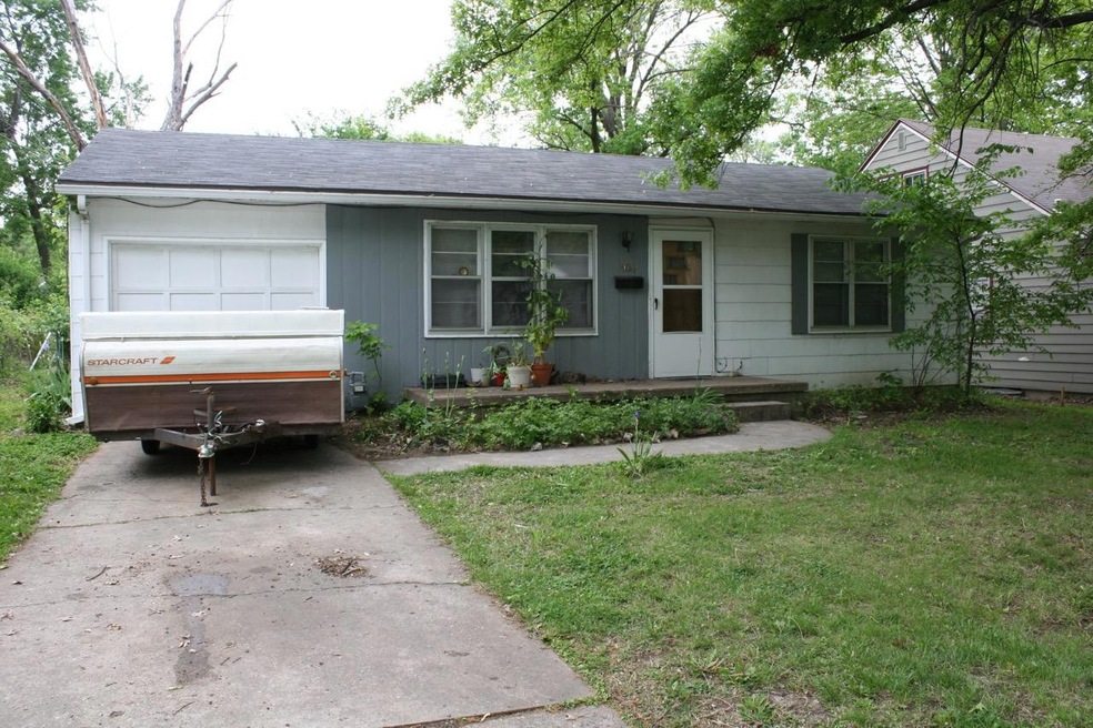 904 W Worley