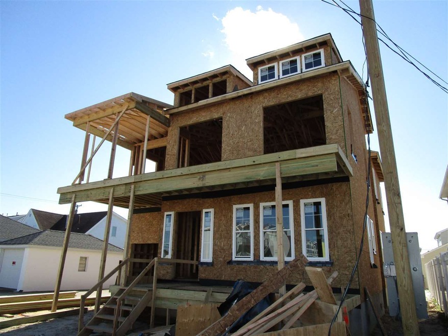 310 E Toledo Ave, Wildwood, NJ 08260 - photo 1