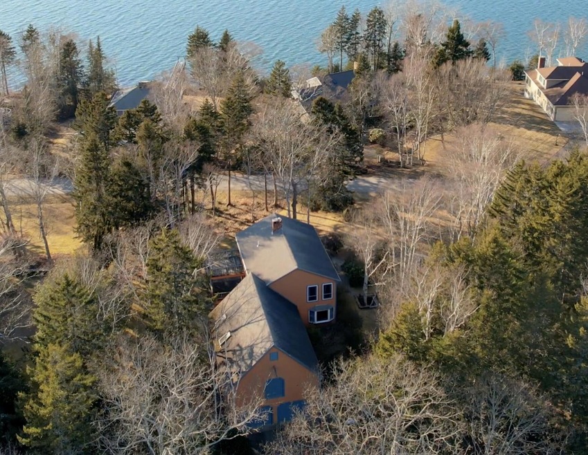 67 Dipper Cove