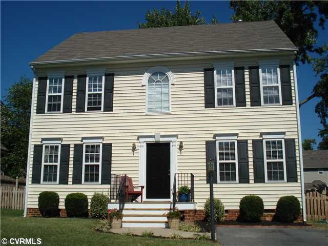 Exterior Front - 7006 Tulane Avenue