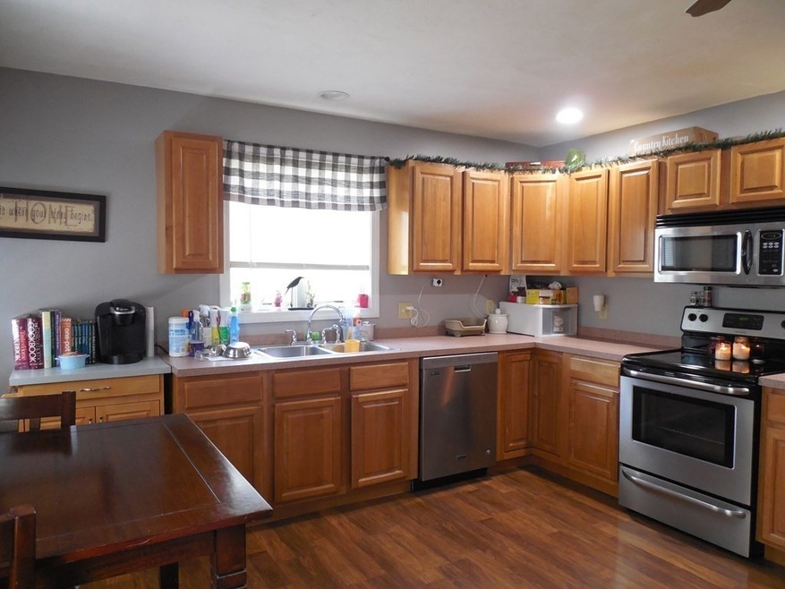 376 E River St unit 1, Orange, MA 01364 - photo 1