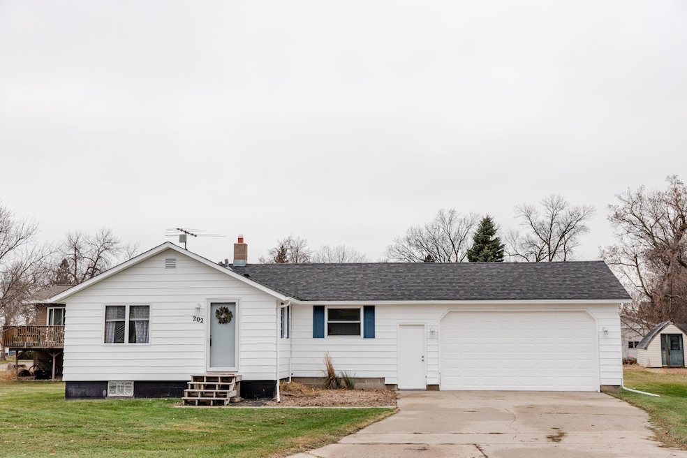 202 Hartford St, Hawley, MN 56549 - photo 1