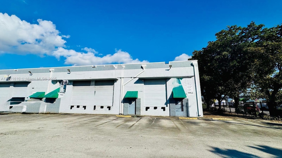 7955 NW 64th St, Miami, FL 33166 - photo 1