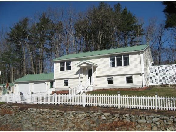 7 Great Hill Dr, Newmarket, NH 03857 - photo 1