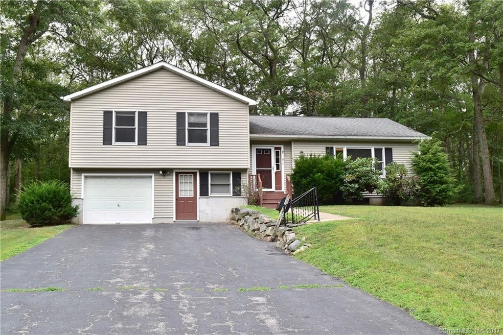 6 Cavendish Ln, Pawcatuck, CT 06379 - photo 1