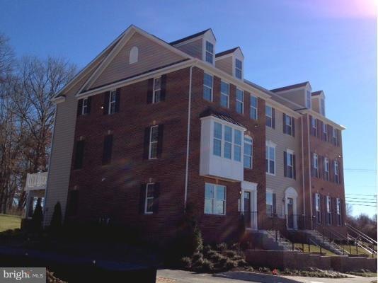 915 Magnolia Blossom Ct, Sykesville, MD 21784 - photo 1