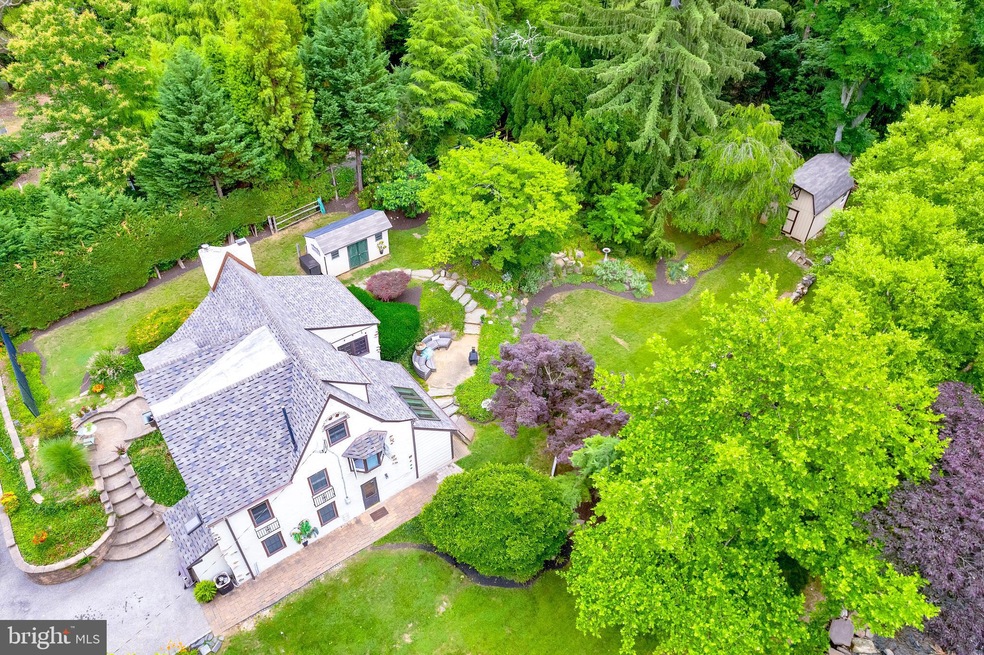 1016 Trinity Ln unit 13, Conshohocken, PA 19428 - photo 1