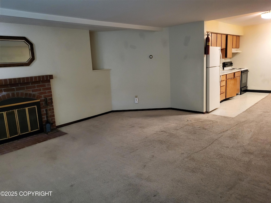 9921 Nearpoint Dr unit 2, Anchorage, AK 99507 - photo 1