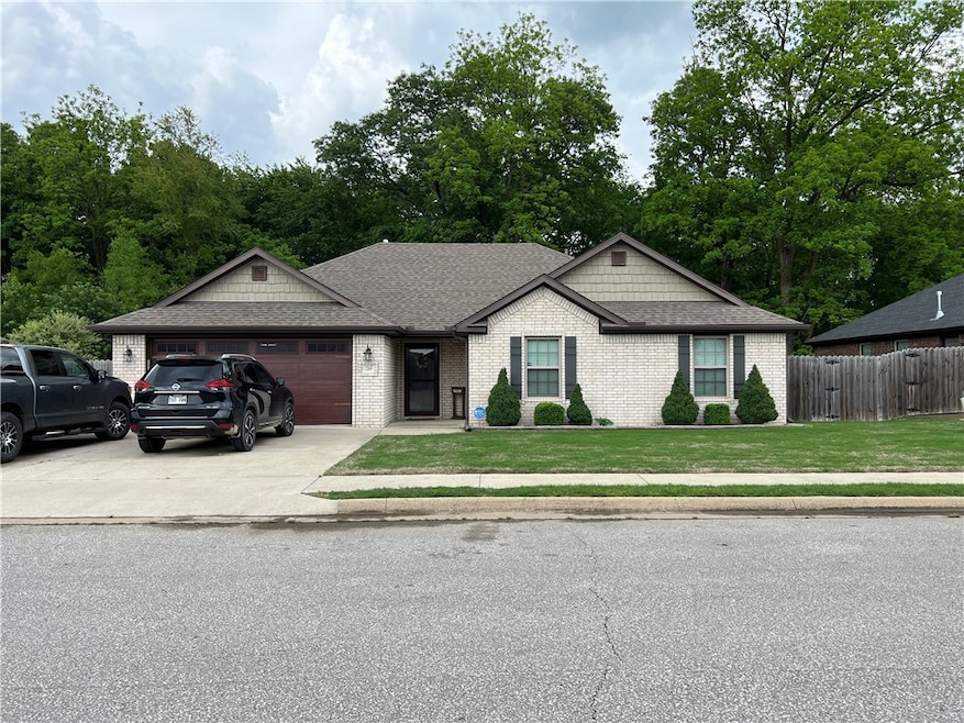 2269 Kelly Lynn Place, Fayetteville, AR 72701 - photo 1