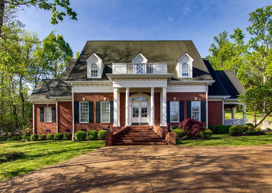 Come take a look at this spectacular home.