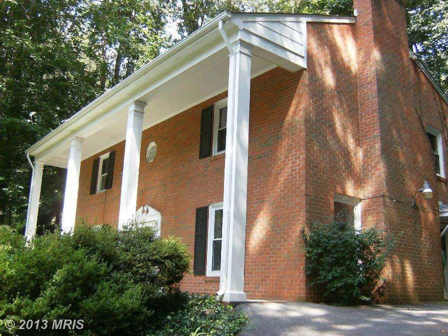 1917 Greenbrier Dr, Charlottesville, VA 22901 - photo 1