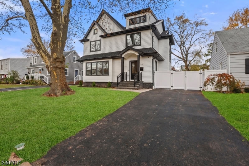 29 Alice Ln, Clark, NJ 07066 - photo 1