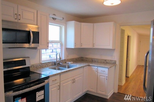 263 Douglas St, Longview, WA 98632 - photo 1