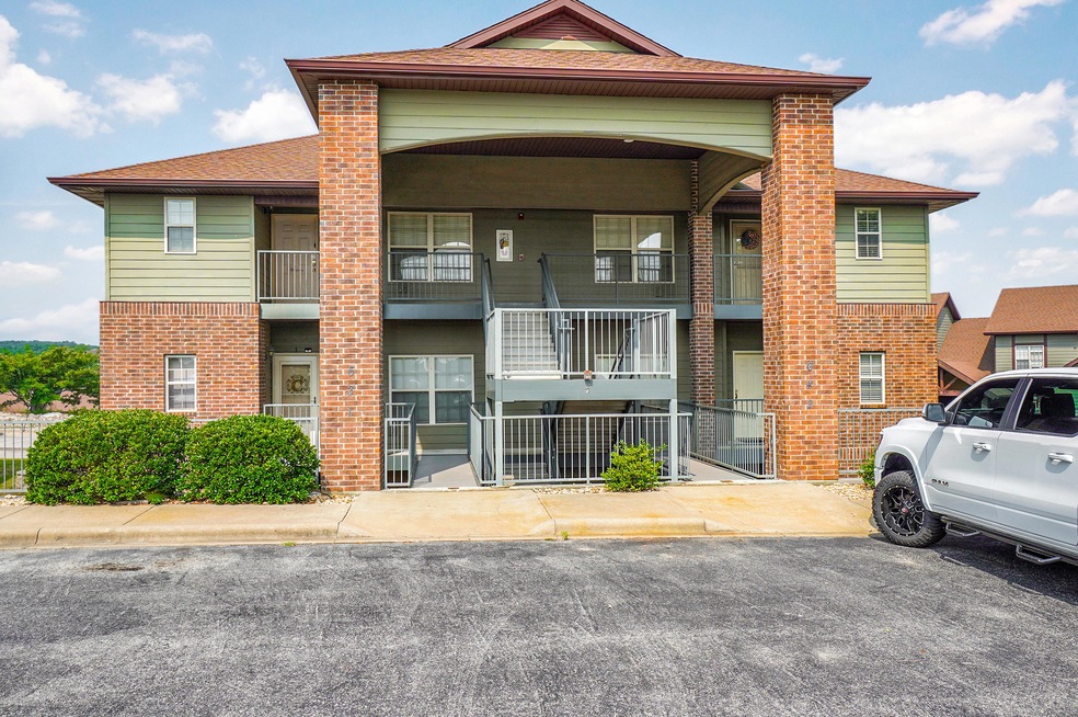 5 Bermuda Dr Unit 2-2