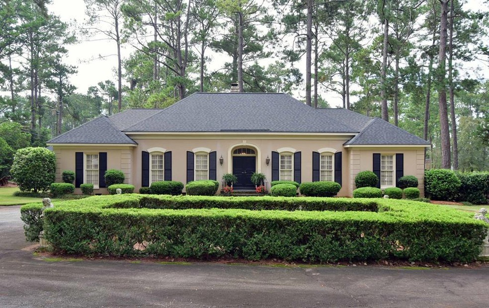 2502 Pheasant Dr, Albany, GA 31707 - photo 1