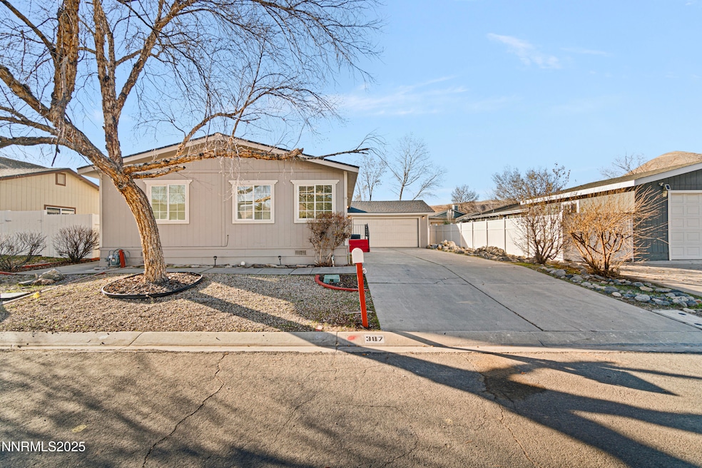 387 Rue de La Rouge, Sparks, NV 89434 - photo 1