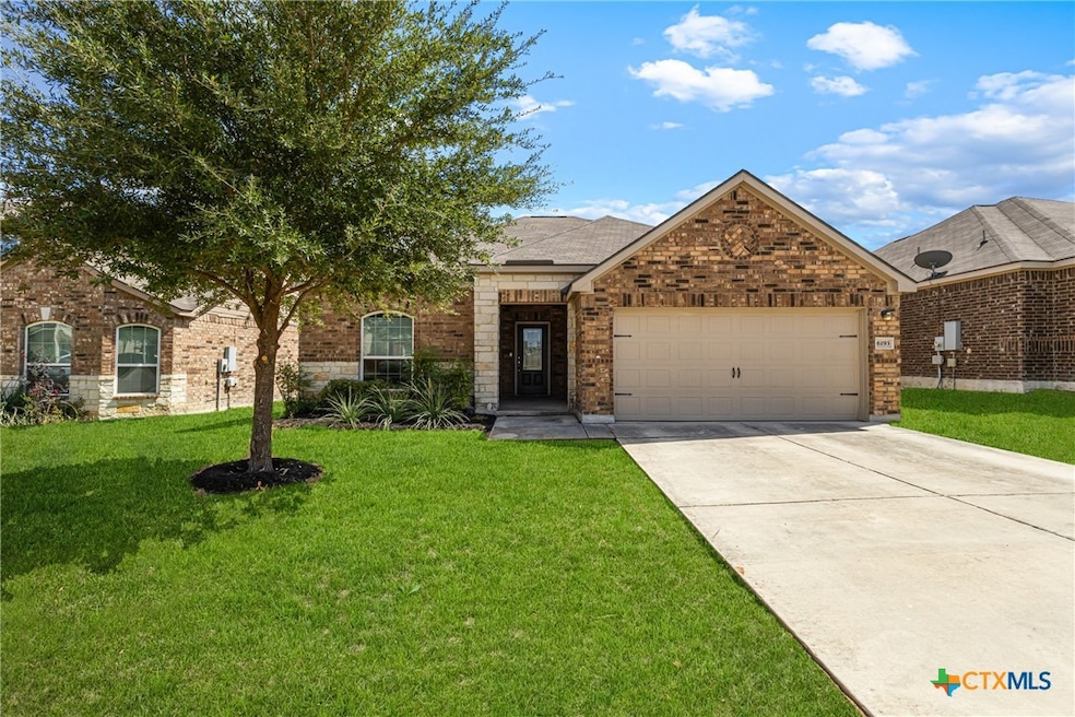 6193 Daisy Way, New Braunfels, TX 78132 - photo 1