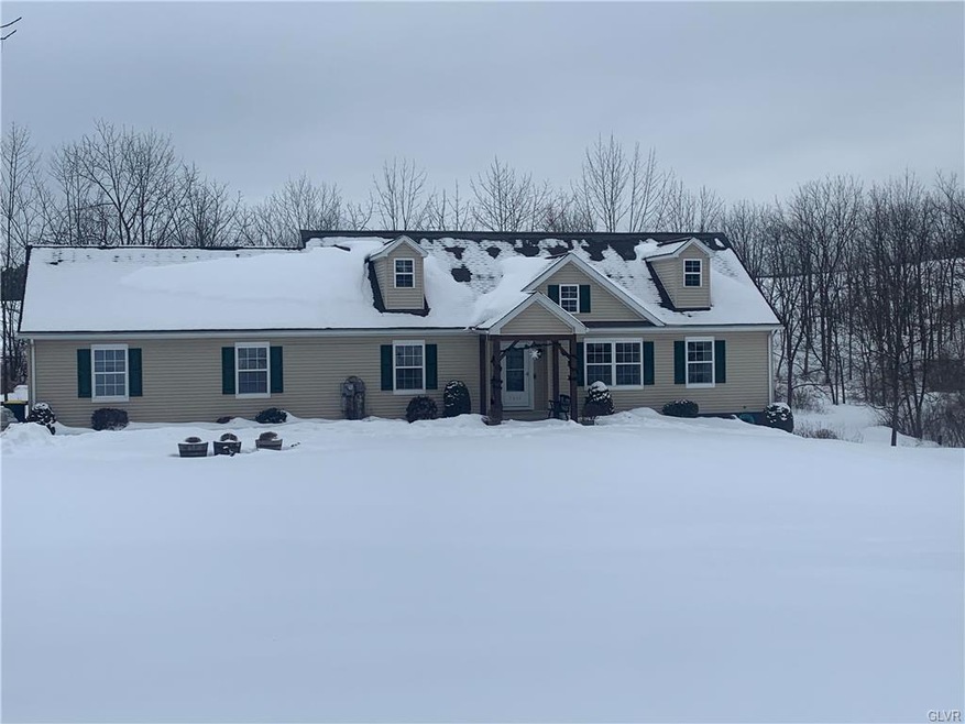 7314 Swamp Hollow Rd, Slatington, PA 18080 - photo 1