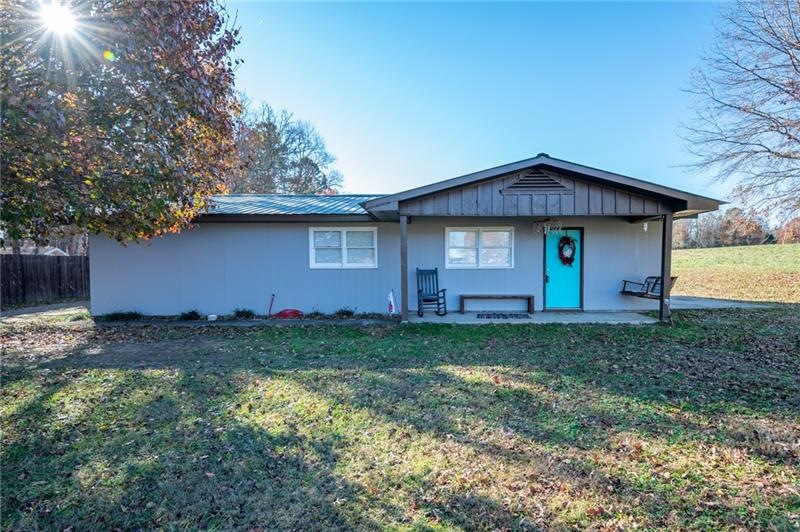 353 Lovebridge Rd SE, Calhoun, GA 30701 - photo 1