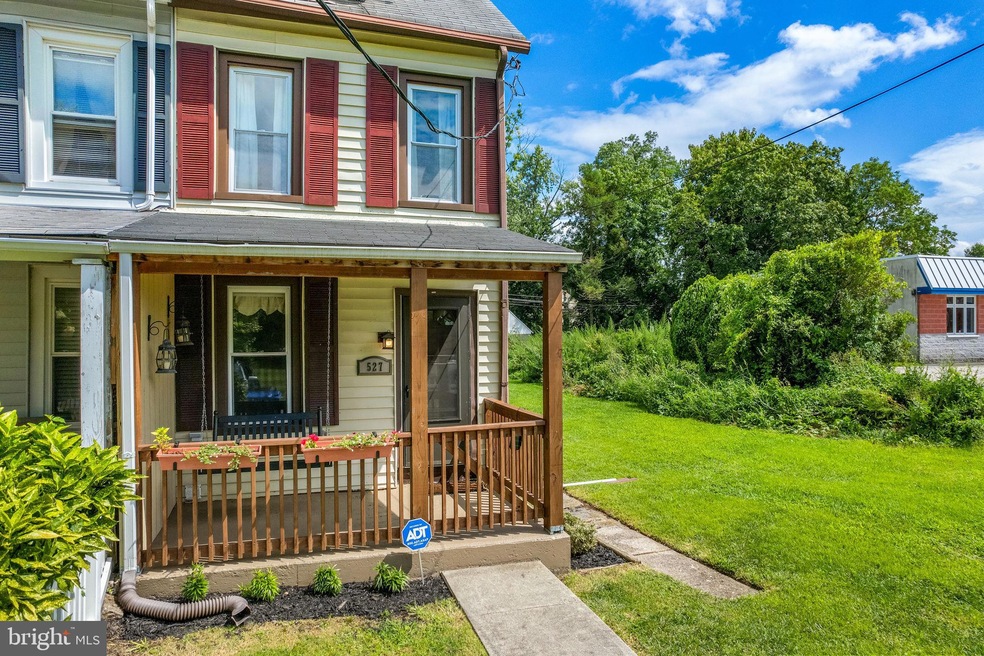 527 Washington Ave, Media, PA 19063 - photo 1