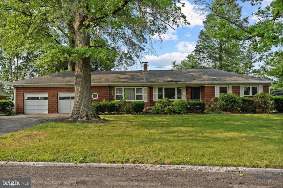 29 E Glenn Rd, Hershey, PA 17033 - photo 1