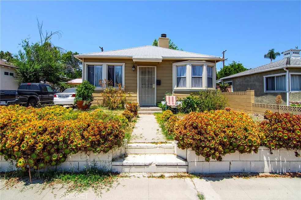 Sold $711,800 • Co-Listing Agent