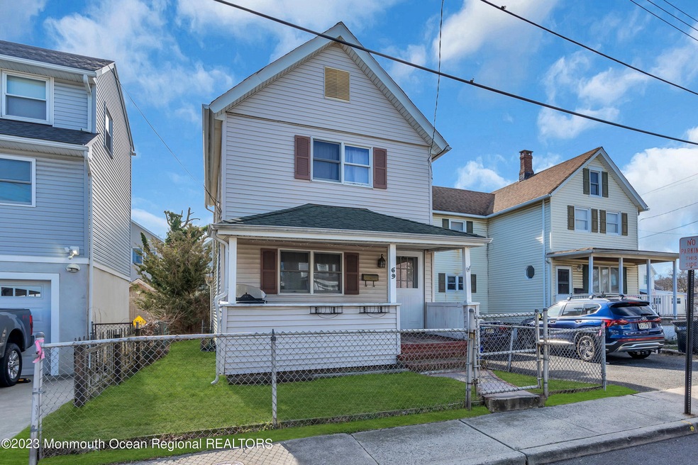 Sold $360,000 • Co-Listing Agent
