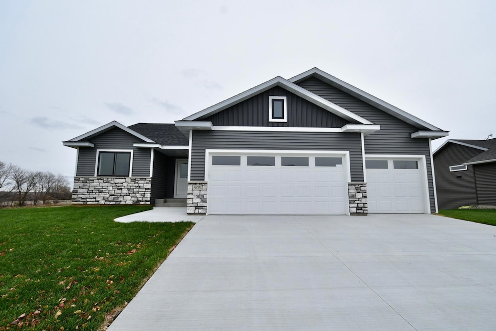 903 7th Ave, Wanamingo, MN 55983 - photo 1